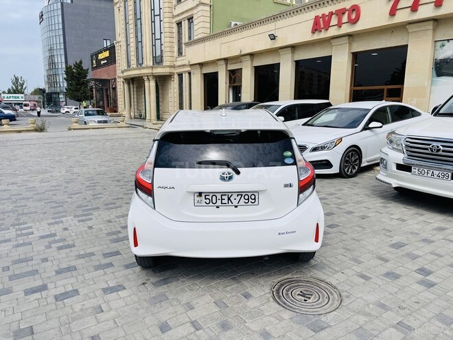 Toyota Aqua 2019, 56,000 km - 1.5 l - Bakı