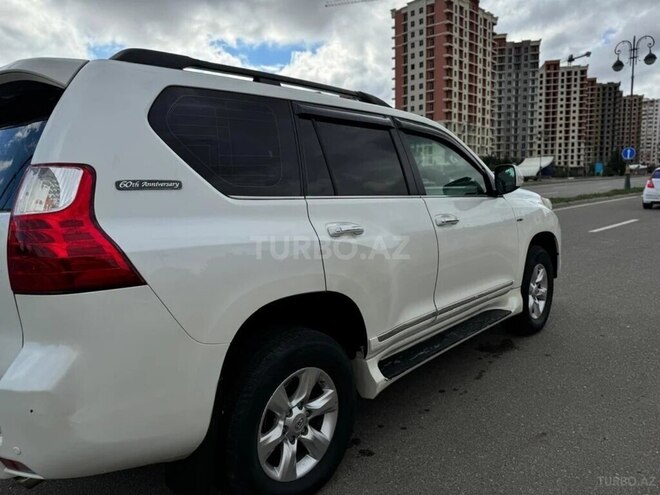 Toyota Land Cruiser Prado 2012, 220,000 km - 2.7 л - Bakı