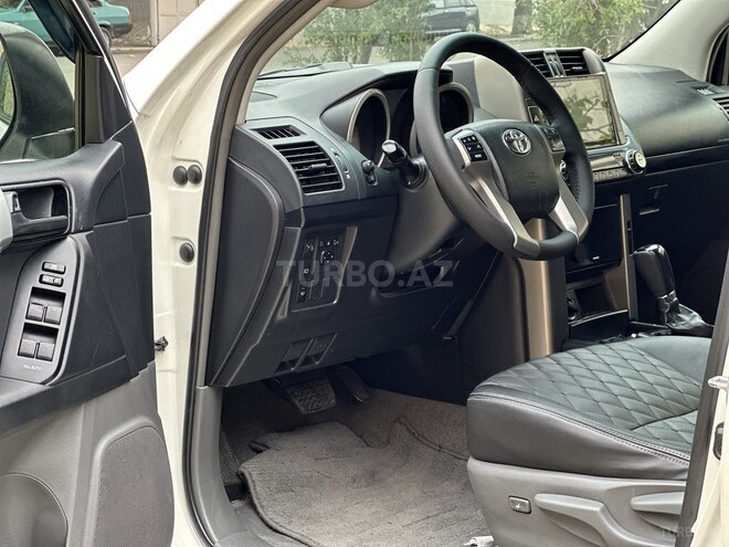 Toyota Land Cruiser Prado 2012, 136,000 km - 2.7 l - Gəncə