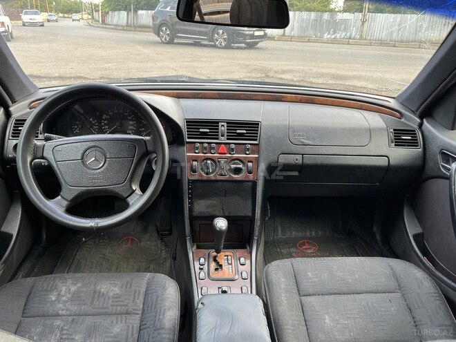 Mercedes C 220 1998, 250,000 km - 2.2 l - Masallı