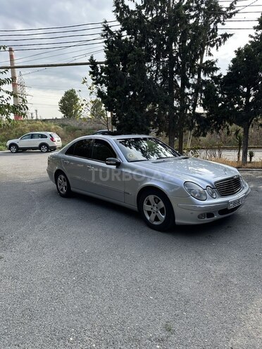 Mercedes E 270 2003, 495,000 km - 2.7 l - Bakı