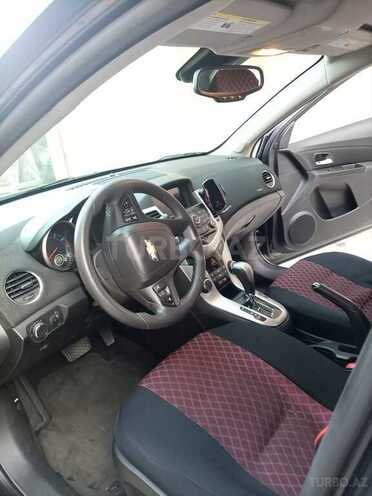 Chevrolet Cruze 2015, 221,100 km - 1.4 l - Şirvan