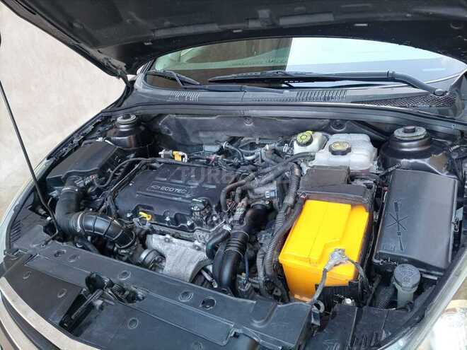 Chevrolet Cruze 2015, 221,100 km - 1.4 l - Şirvan