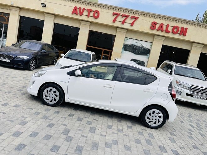 Toyota Aqua 2018, 45,000 km - 1.5 l - Bakı