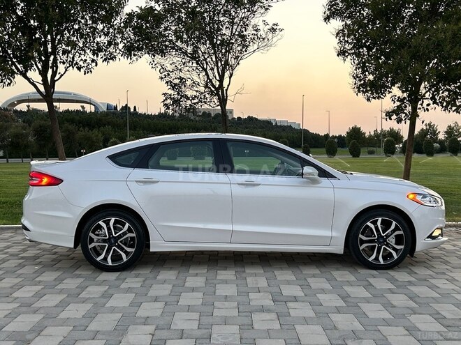 Ford Fusion (North America) 2017, 110,000 km - 1.5 л - Bakı