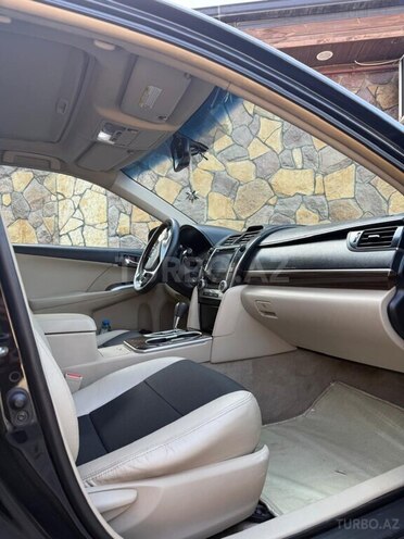 Toyota Camry 2014, 130,000 km - 2.5 l - Bakı