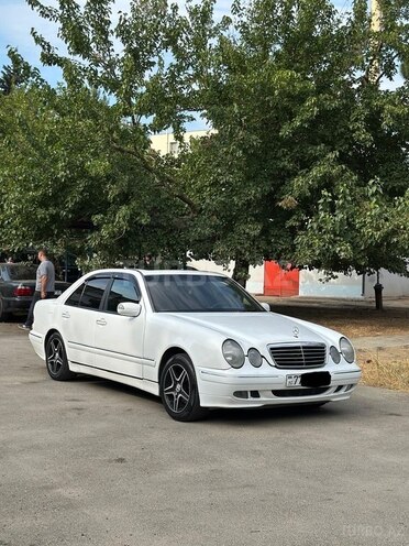 Mercedes E 220 1998, 382,000 km - 2.2 l - Bakı