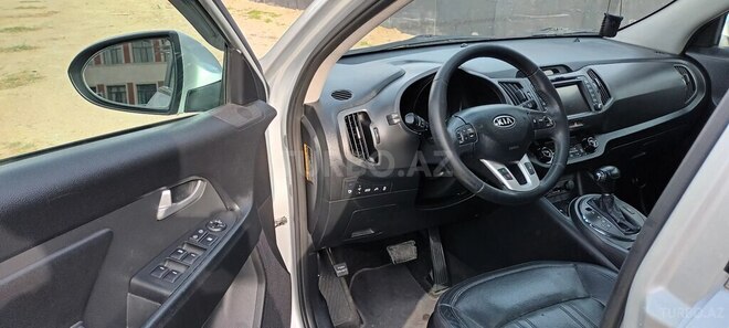 Kia Sportage 2011, 118,000 km - 2.0 l - Bakı