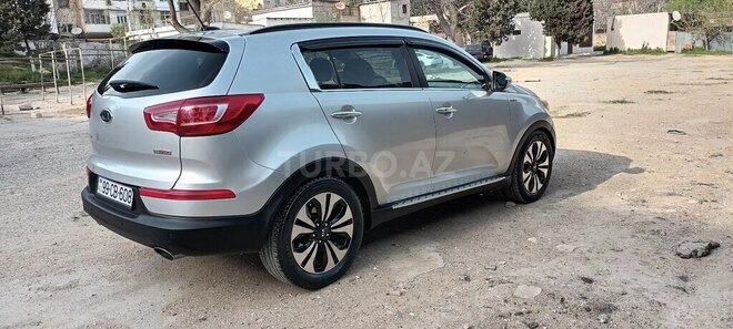 Kia Sportage 2011, 118,000 km - 2.0 l - Bakı