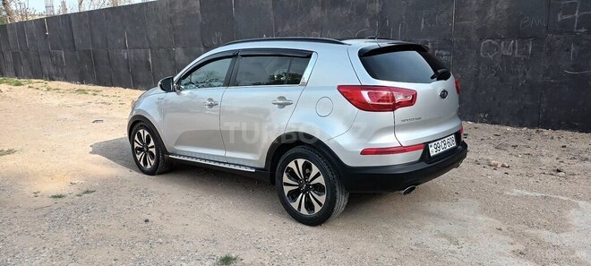Kia Sportage 2011, 118,000 km - 2.0 l - Bakı