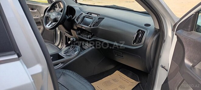 Kia Sportage 2011, 118,000 km - 2.0 l - Bakı