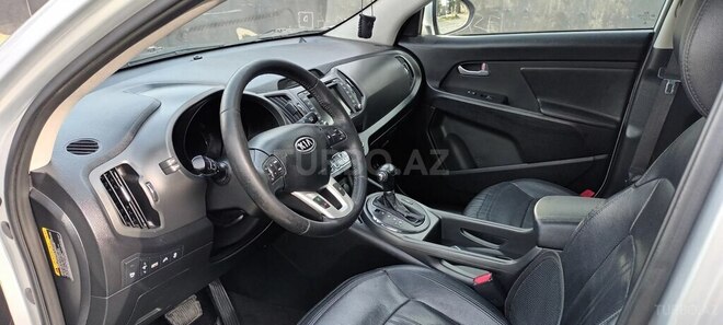 Kia Sportage 2011, 118,000 km - 2.0 l - Bakı