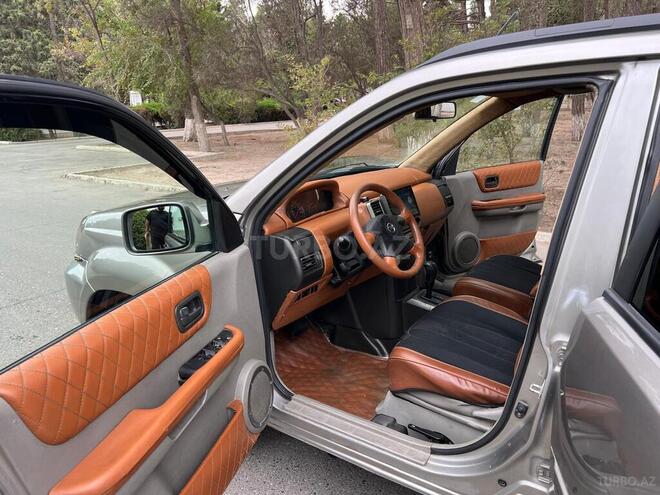 Nissan X-Trail 2004, 246,894 km - 2.0 l - Sumqayıt