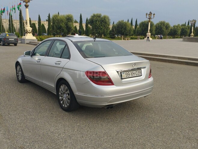 Mercedes C 250 2009, 329,000 km - 2.2 l - Gəncə