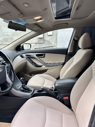 Hyundai Elantra 2015, 126,000 km - 1.8 l - Bakı