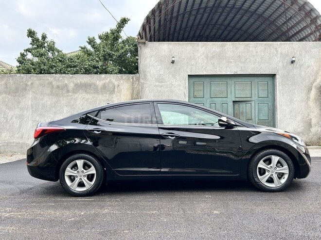 Hyundai Elantra 2015, 126,000 km - 1.8 l - Bakı