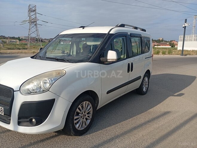 Fiat Doblo 2013, 246,857 km - 1.4 l - Bakı