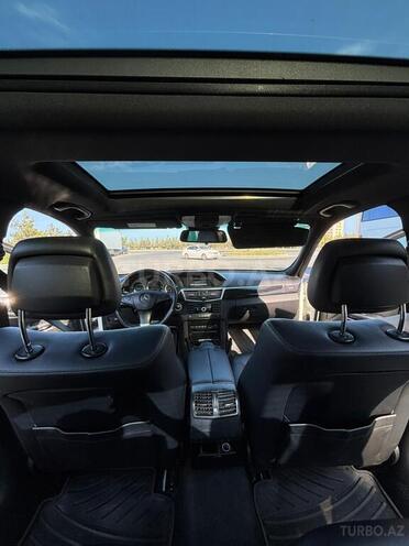 Mercedes E 350 4MATIC 2011, 244,000 km - 3.5 л - Bakı