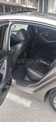 Hyundai Elantra 2015, 110,884 km - 1.8 l - Sumqayıt
