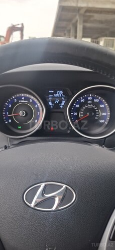 Hyundai Elantra 2015, 110,884 km - 1.8 l - Sumqayıt