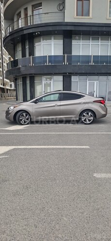 Hyundai Elantra 2015, 110,884 km - 1.8 l - Sumqayıt