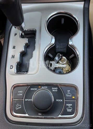 Jeep Grand Cherokee 2012, 89,363 km - 5.7 l - Bakı