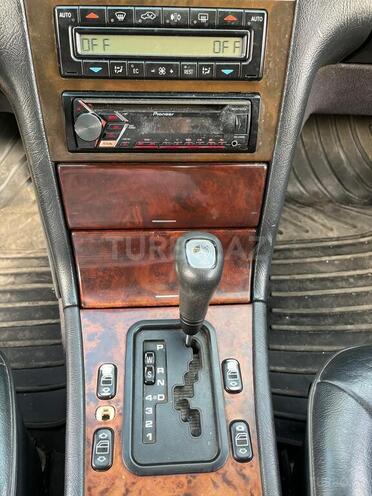Mercedes E 200 1996, 217,000 km - 2.0 l - Bakı