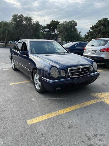 Mercedes E 200 1996, 217,000 km - 2.0 l - Bakı