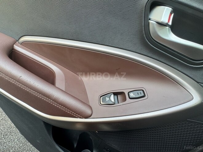 Hyundai Santa Fe 2016, 68,000 km - 2.2 l - Bakı