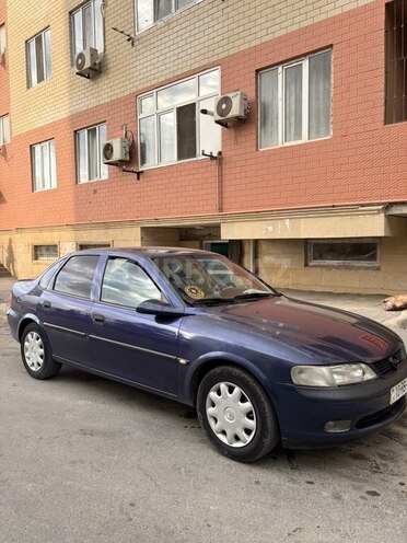 Opel Vectra 1996, 197,809 km - 1.6 l - Bakı