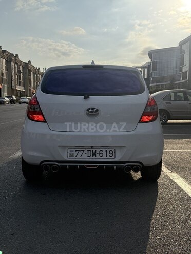 Hyundai i20 2011, 285,445 km - 1.4 l - Bakı