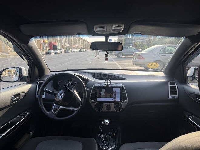 Hyundai i20 2011, 285,445 km - 1.4 l - Bakı