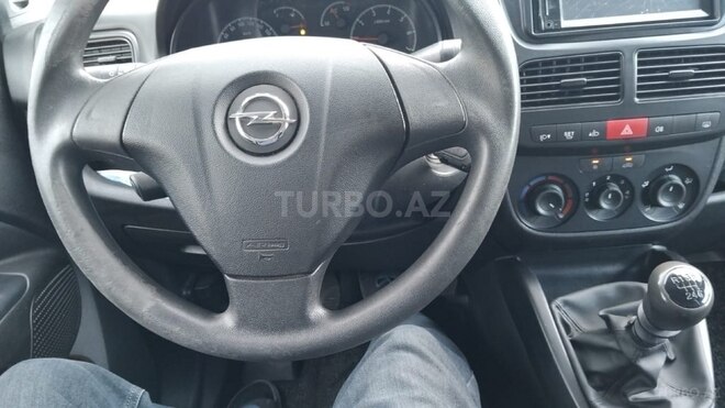 Opel Combo 2017, 104,000 km - 1.6 l - Bakı