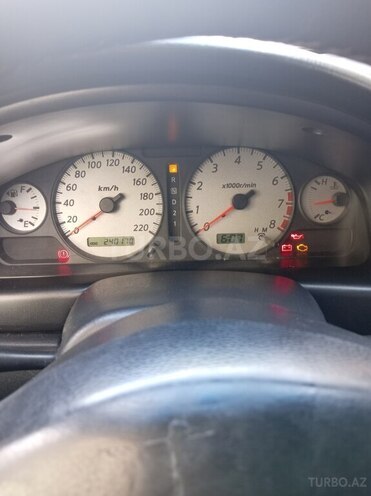Nissan Sunny 2006, 240,000 km - 1.6 l - Bakı