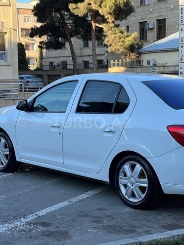 Renault Megane 2014, 298,000 km - 1.6 l - Quba