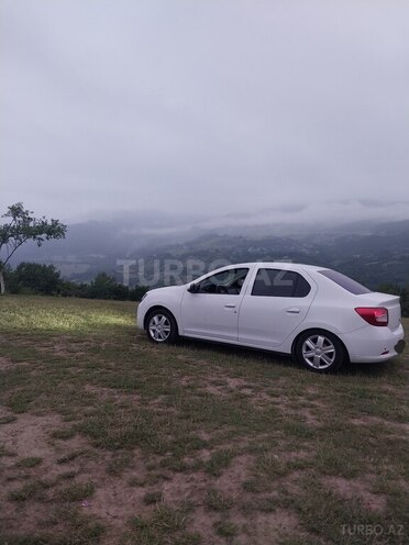 Renault Megane 2014, 298,000 km - 1.6 l - Quba