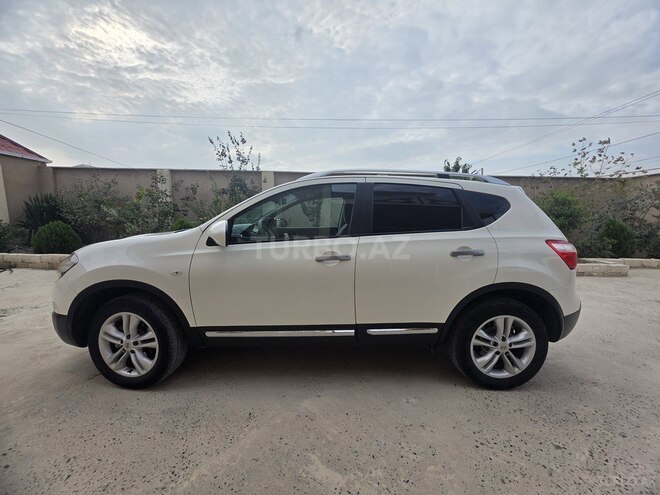 Nissan Qashqai 2013, 153,400 km - 2.0 l - Şirvan