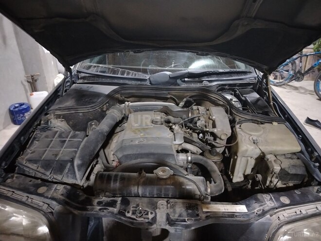 Mercedes C 180 1994, 200,000 km - 1.8 л - Gəncə