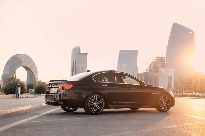 BMW 528 2015, 127,000 km - 2.0 l - Bakı