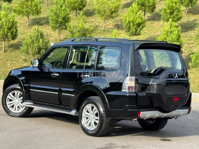 Mitsubishi Pajero 2018, 138,000 km - 3.8 л - Bakı