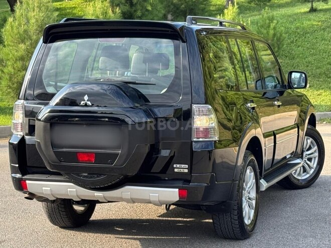 Mitsubishi Pajero 2018, 138,000 km - 3.8 л - Bakı
