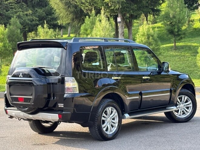 Mitsubishi Pajero 2018, 138,000 km - 3.8 л - Bakı