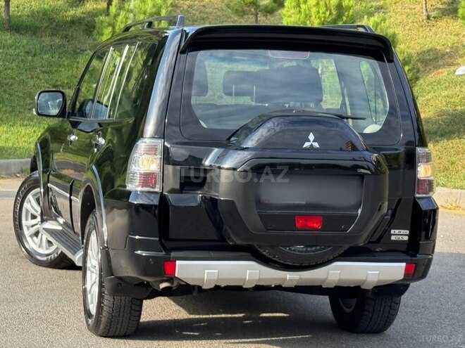 Mitsubishi Pajero 2018, 138,000 km - 3.8 л - Bakı