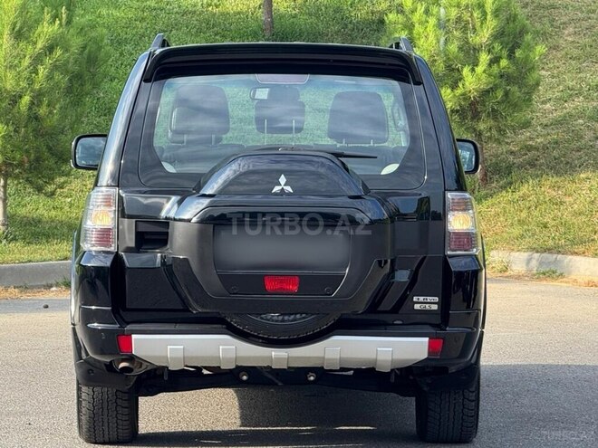 Mitsubishi Pajero 2018, 138,000 km - 3.8 л - Bakı