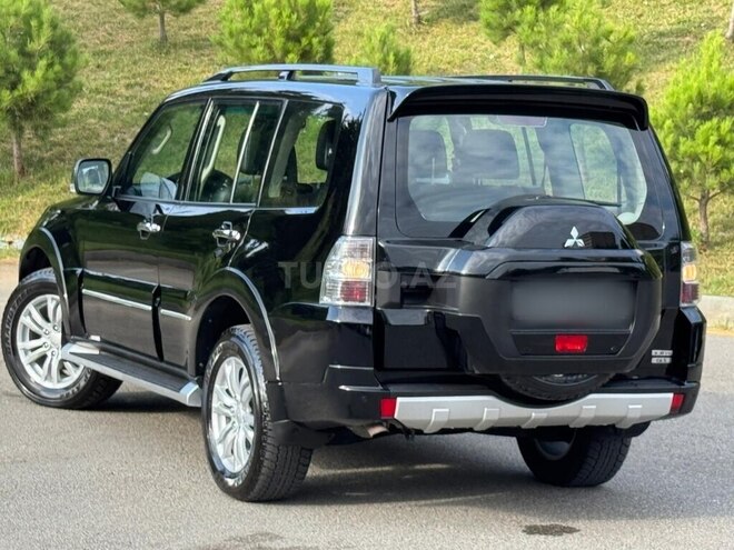 Mitsubishi Pajero 2018, 138,000 km - 3.8 л - Bakı