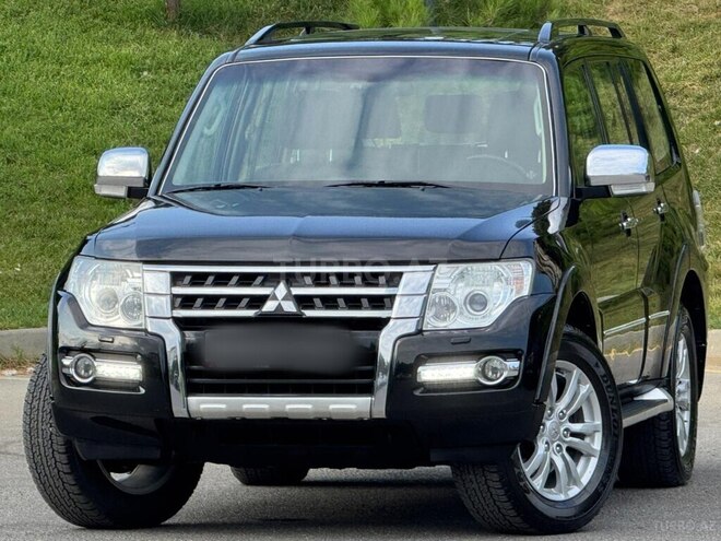 Mitsubishi Pajero 2018, 138,000 km - 3.8 л - Bakı