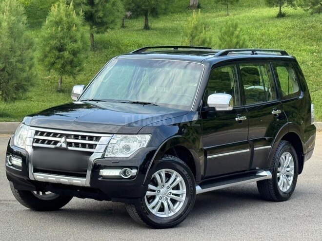 Mitsubishi Pajero 2018, 138,000 km - 3.8 л - Bakı