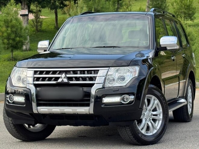 Mitsubishi Pajero 2018, 138,000 km - 3.8 л - Bakı