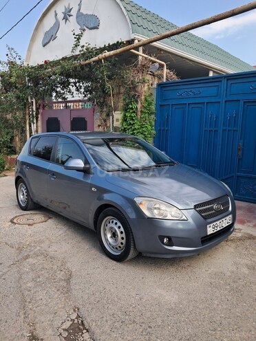 Kia Ceed 2007, 300,000 km - 1.6 l - Bakı
