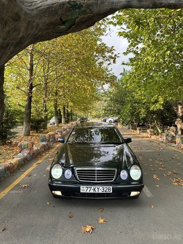 Mercedes E 240 2000, 284,488 km - 2.6 l - Şamaxı